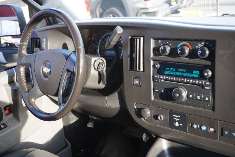 2020 Chevrolet Express 3500