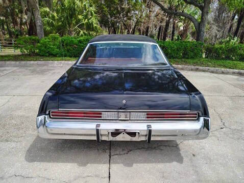 1975 Chrysler New Yorker