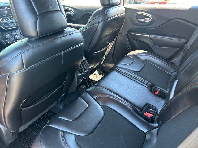 2019 Jeep Cherokee Trailhawk