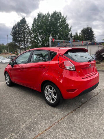 2014 Ford Fiesta SE