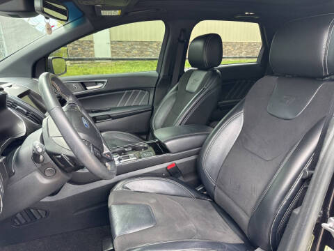 2020 Ford Edge ST