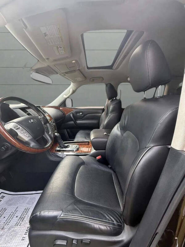 2019 Infiniti QX80 Luxe