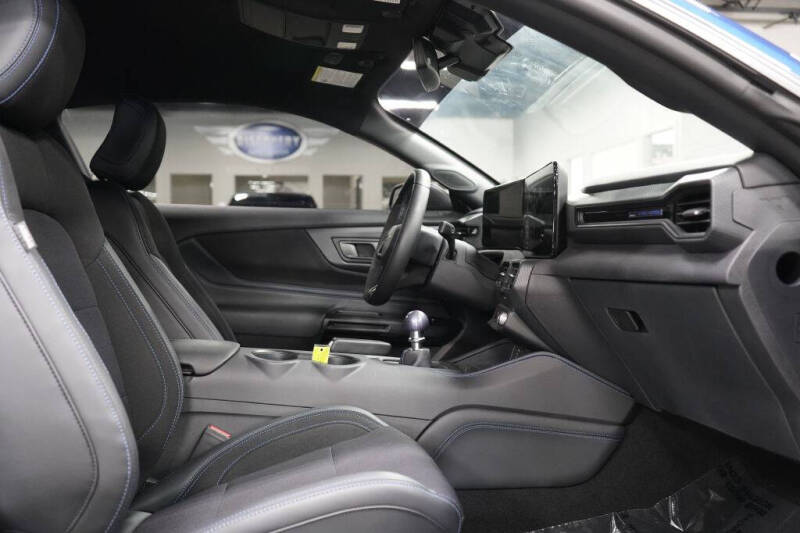 2024 Ford Mustang Dark Horse
