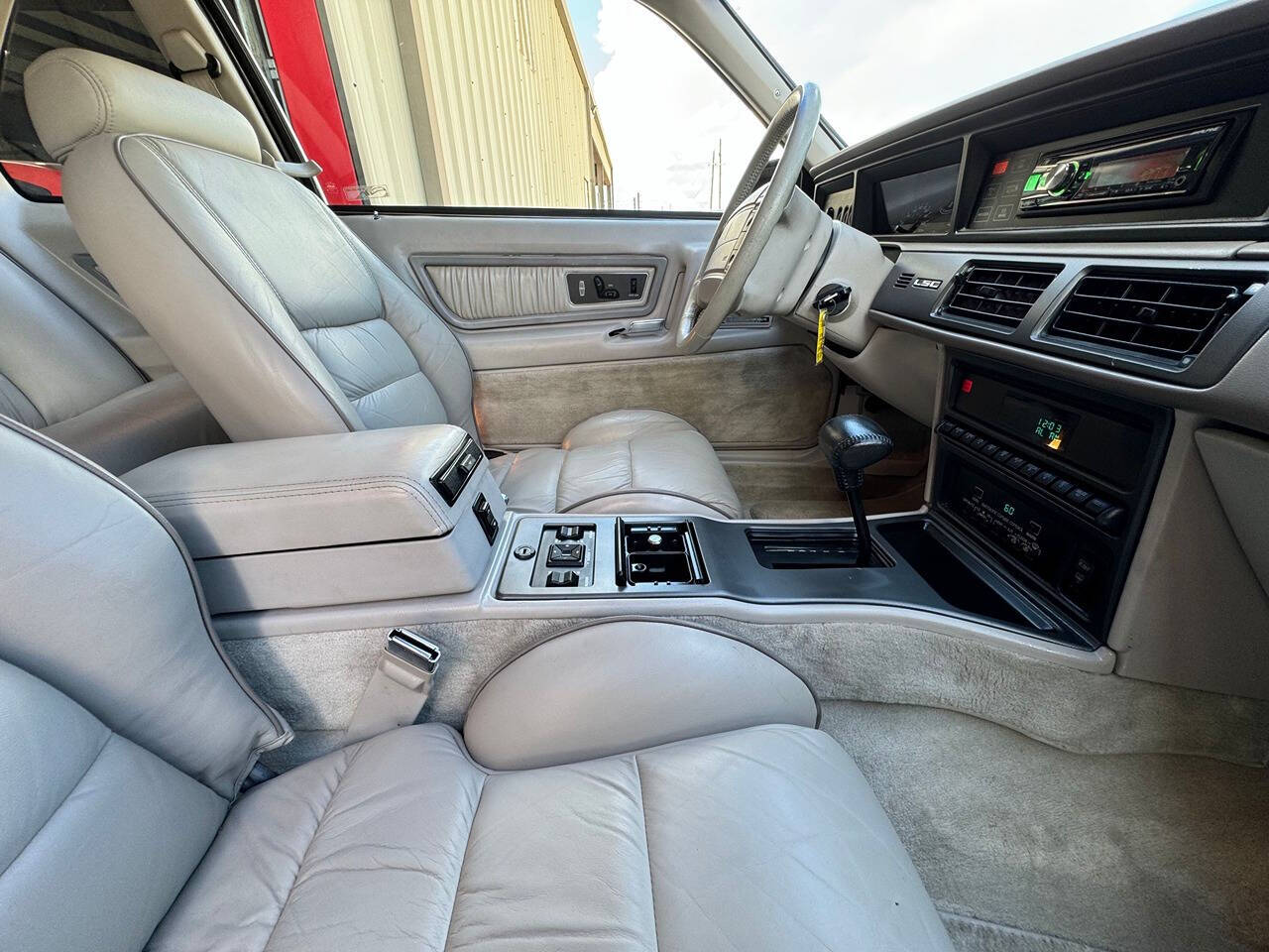 1992 Lincoln Mark VII for sale at Carnival Car Company in Victoria, TX