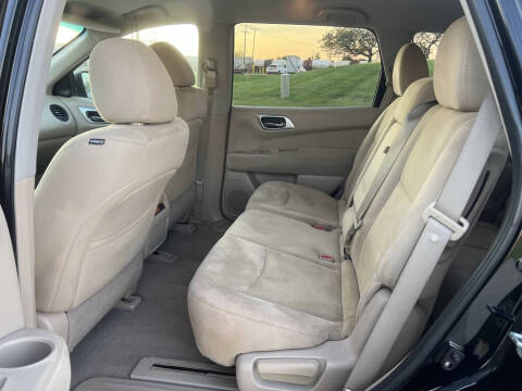 2014 Nissan Pathfinder S