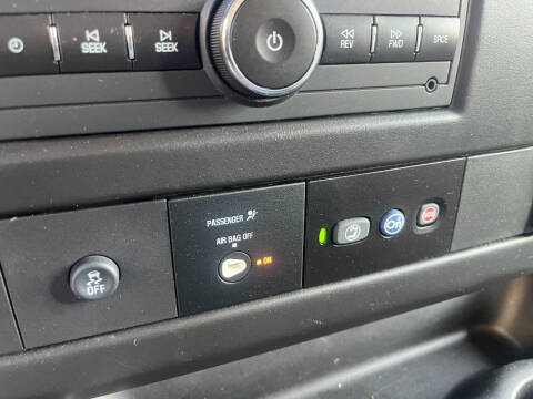 2017 Chevrolet Express 2500