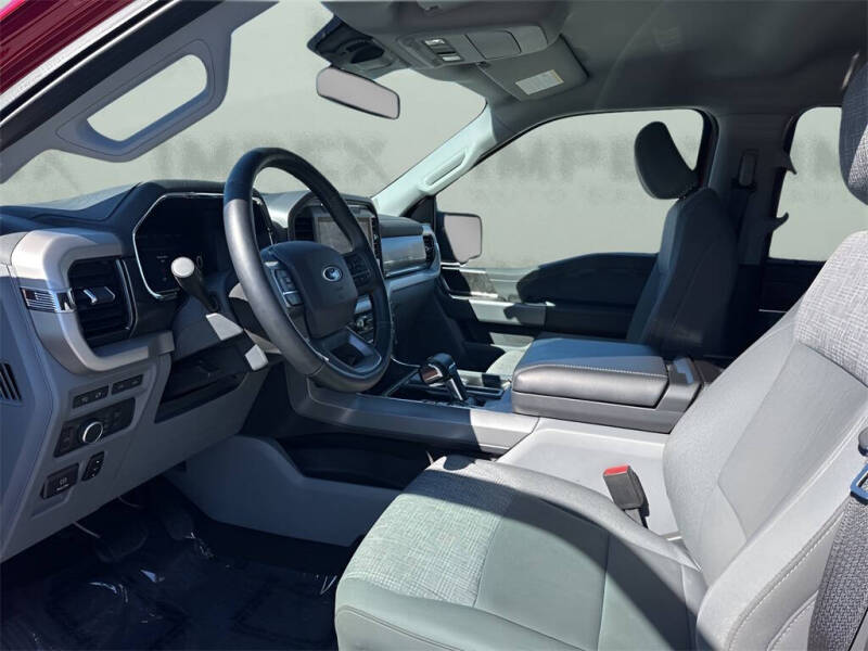 2022 Ford F-150 Lightning XLT