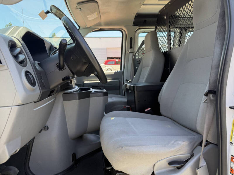 2013 Ford E-Series E-150