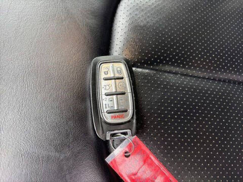 2020 Chrysler Voyager LXi