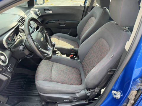 2017 Chevrolet Sonic LT Manual
