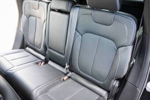 2025 Jeep Grand Cherokee Overland