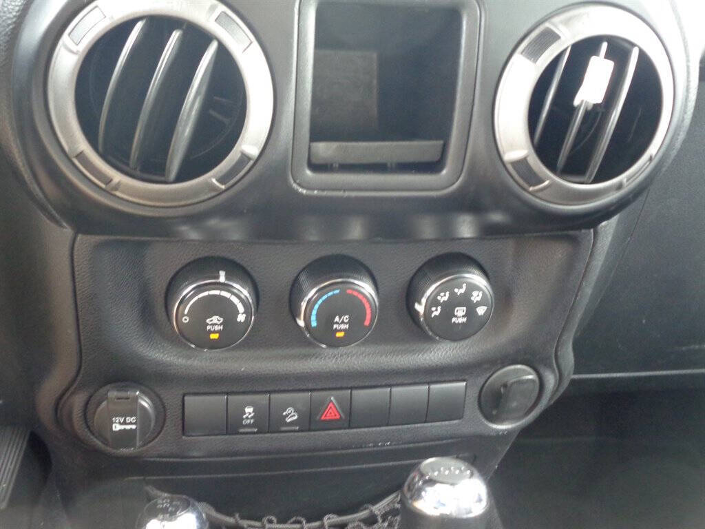 2013 Jeep Wrangler for sale at EAST LAKE TRUCK & CAR SALES in Holiday, FL