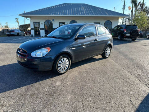 2010 Hyundai Accent for sale at Supreme Motor Sports in North Fort Myers FL