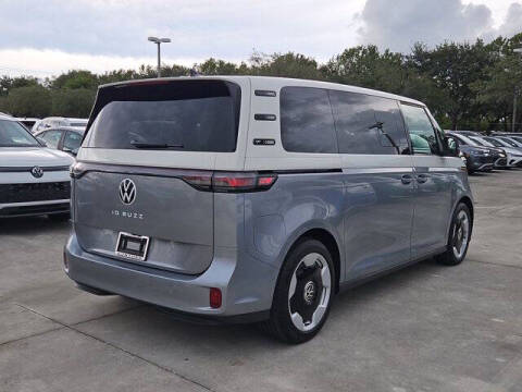 2025 Volkswagen ID. Buzz Pro S Plus