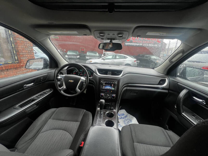2017 Chevrolet Traverse LT