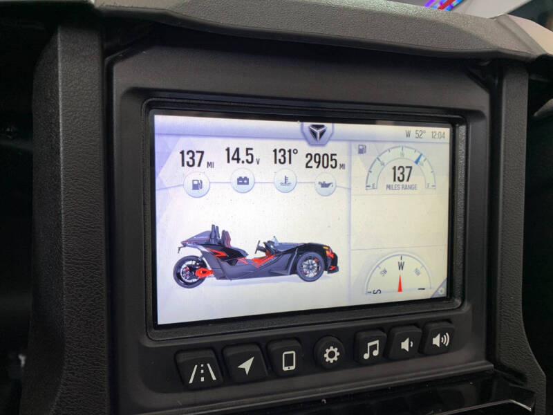 2023 Polaris Slingshot