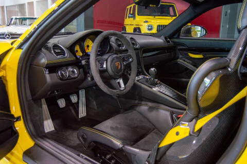 2020 Porsche 718 Cayman