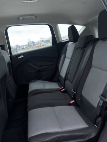 2017 Ford C-MAX Energi SE