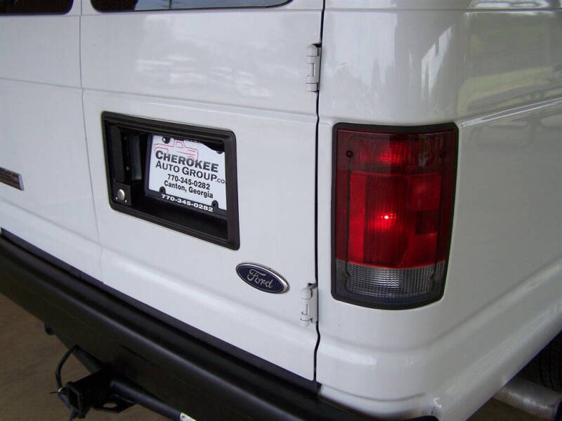 2009 Ford E-Series E-350 SD