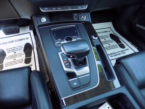 2018 Audi Q5 2.0T quattro Premium Plus