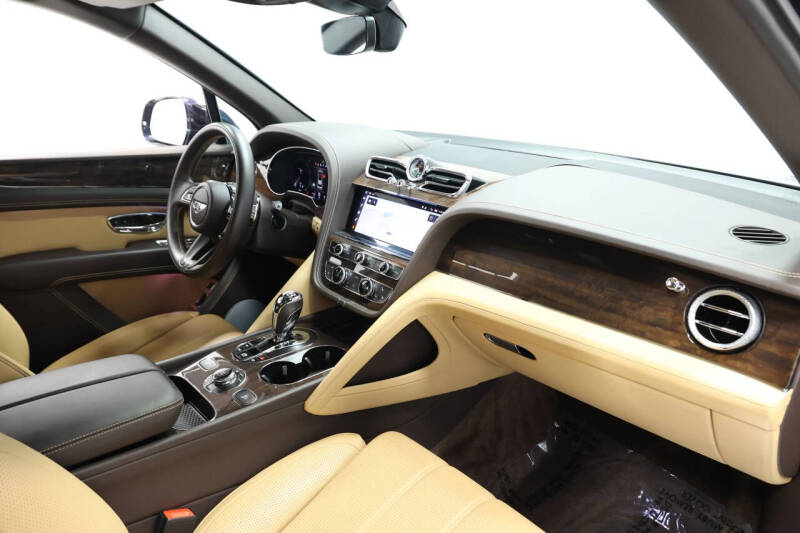 2021 Bentley Bentayga V8