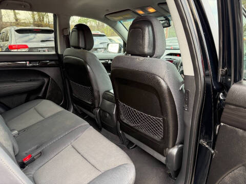 2013 Kia Sorento LX