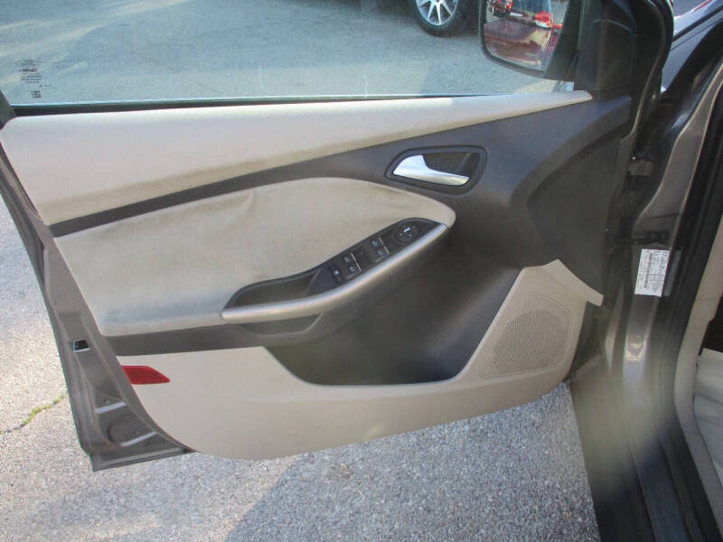 2012 Ford Focus SEL
