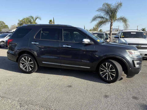 2017 Ford Explorer Platinum