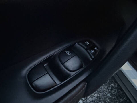 2014 Nissan Rogue SV