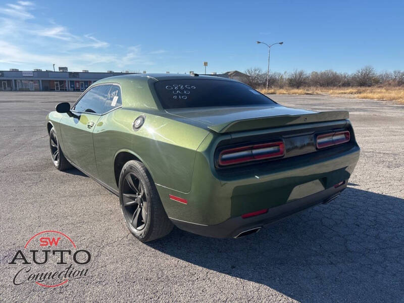 2019 Dodge Challenger SXT