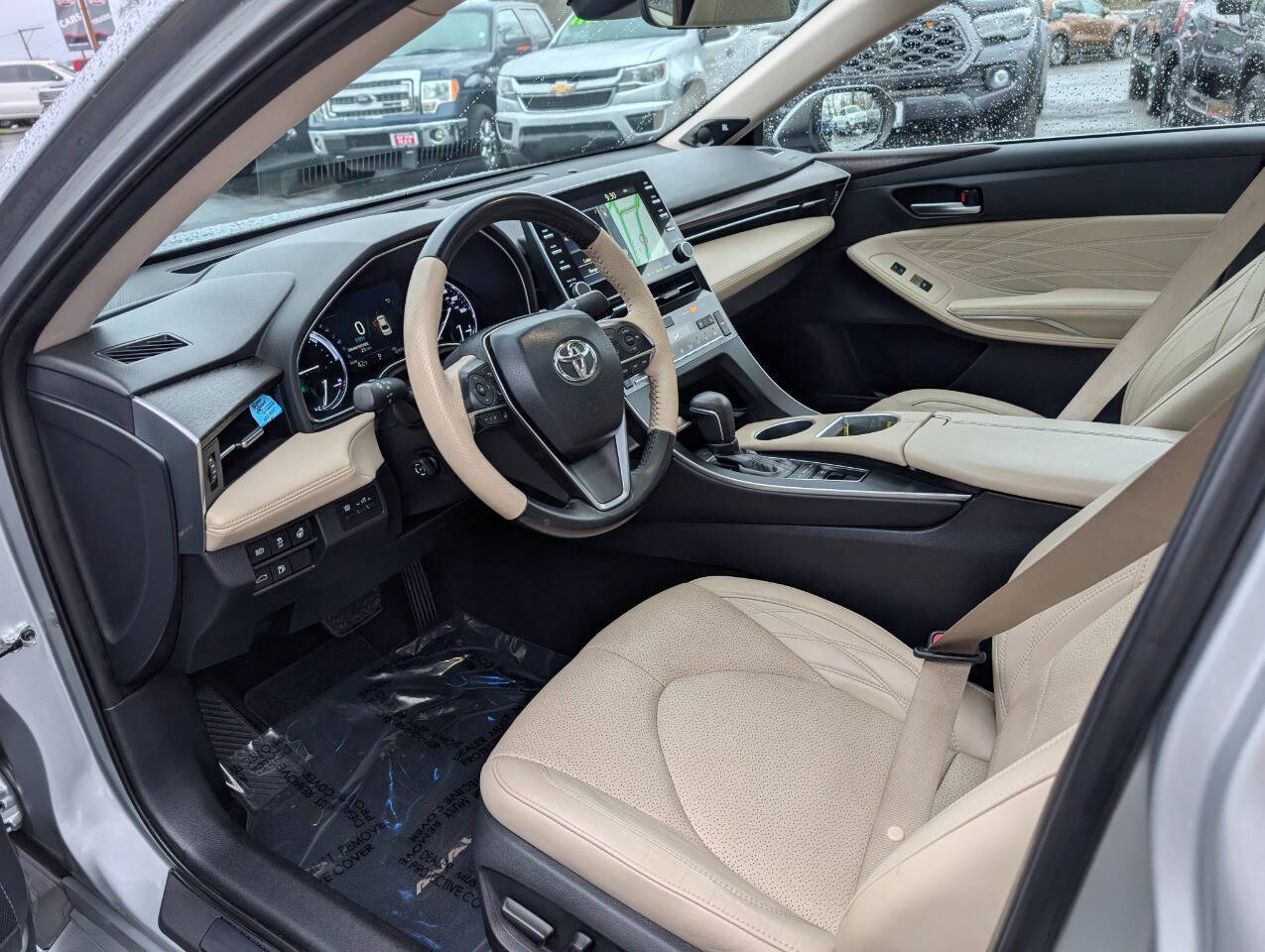 used 2019 Toyota Avalon Hybrid car, priced at $29,999