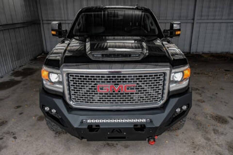 2017 GMC Sierra 2500HD Denali