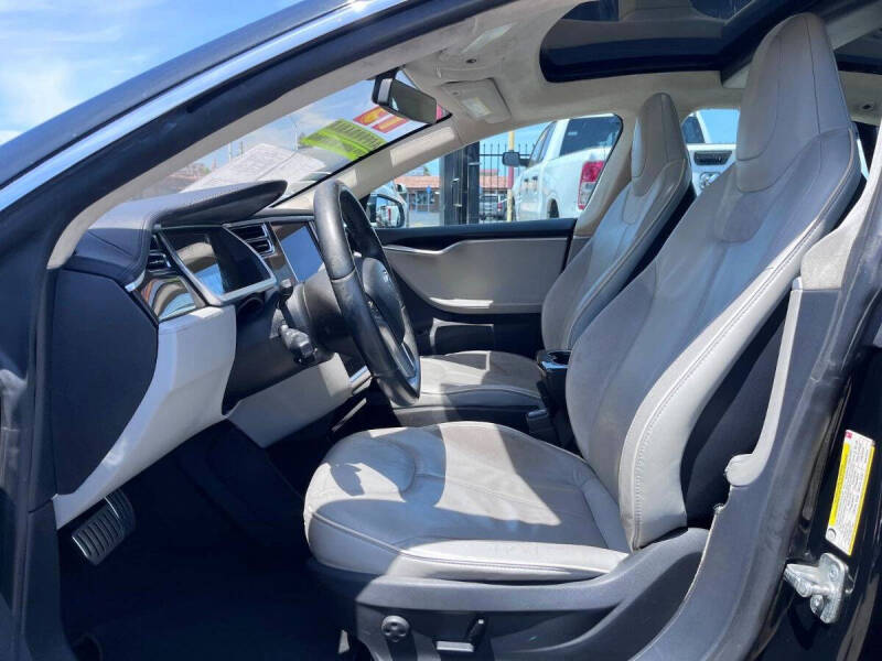 2013 Tesla Model S Performance