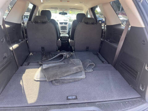 2015 GMC Acadia SLE-2