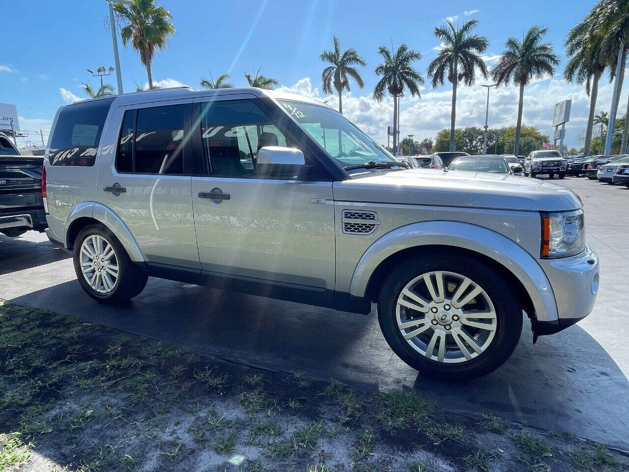 2012 Land Rover LR4  - $14,900