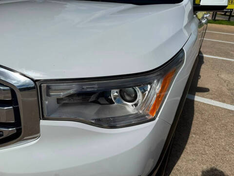 2017 GMC Acadia SLT-2
