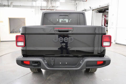 2023 Jeep Gladiator Sport S