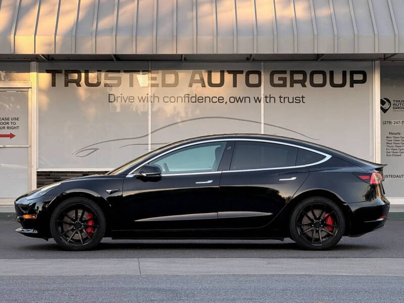 2019 Tesla Model 3 Performance