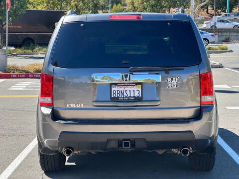 2011 Honda Pilot EX-L w/DVD