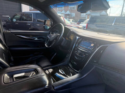 2015 Cadillac Escalade Platinum