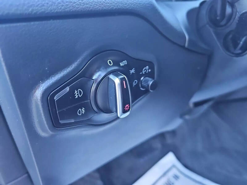 2016 Audi Q5 2.0T quattro Premium Plus