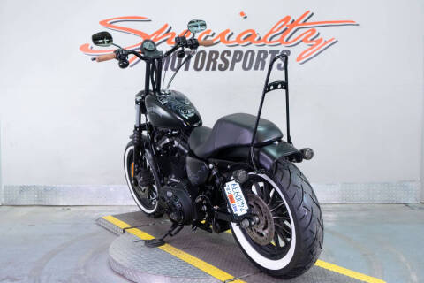 2015 Harley-Davidson Iron 883