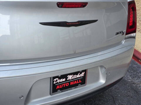 2021 Chrysler 300 S V6