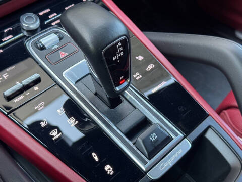 2022 Porsche Cayenne Turbo S E-Hybrid