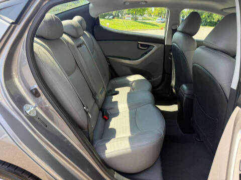 2012 Hyundai Elantra Limited