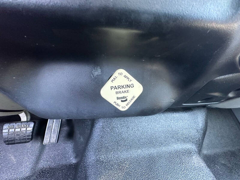 2005 Ford F-650 Super Duty