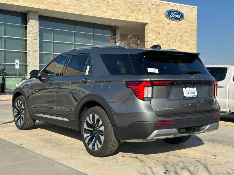2026 Ford Explorer Platinum