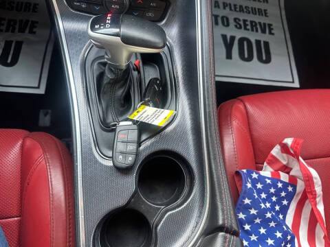 2017 Dodge Challenger SXT