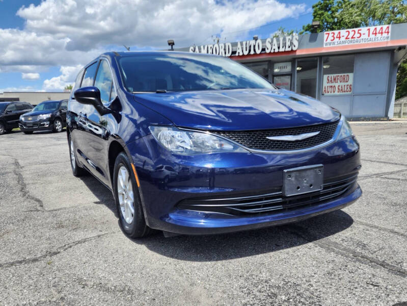 2017 Chrysler Pacifica Touring
