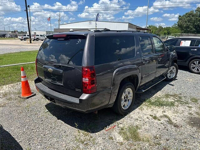 2011 Chevrolet Suburban LT